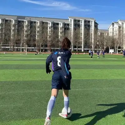 李琪